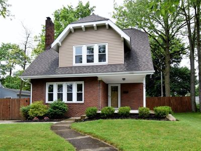 482 Moreley Ave