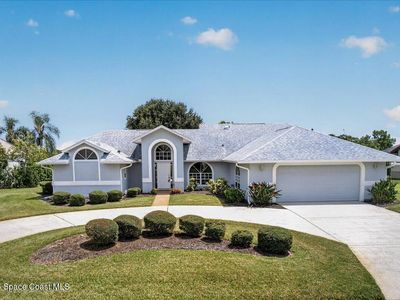 569 Spring Lake Dr