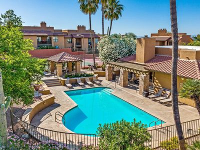 6651 N Campbell Ave APT 207