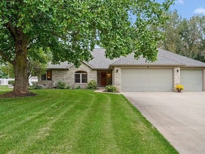 55585 Willowbend Blvd
