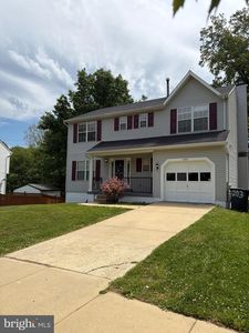 1203 Kingsbury Dr
