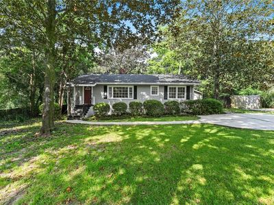 1009 Pinewood Dr W