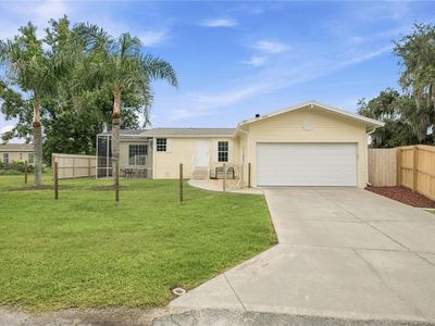5230 Lexington Cir
