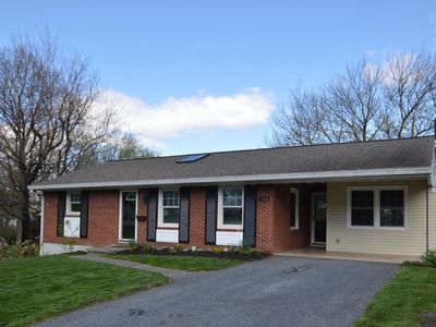 401 Lemon St