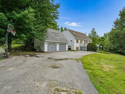 10 Armands Way