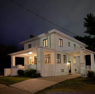308 E Broad St