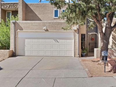 6813 Los Trechos Ct NE