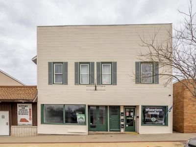 120 N Farmer St