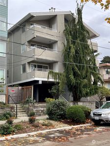 2222 NW 58th Street UNIT 102