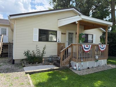 130 Elliott Ave