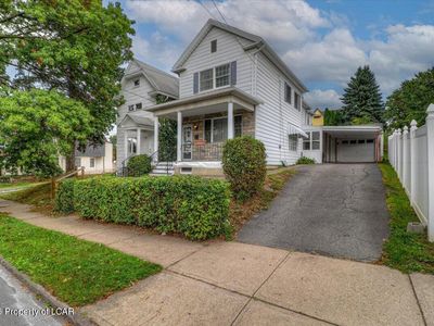 110 Grove St
