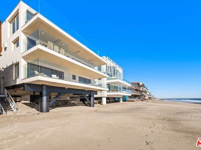 25302 Malibu Rd