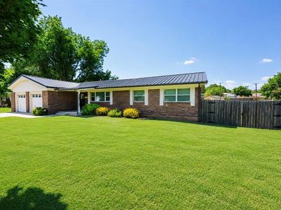2 Shannon Dr