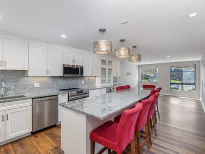 100 Ledgewood Dr APT 410