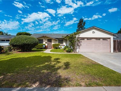 2211 Meyer Pl