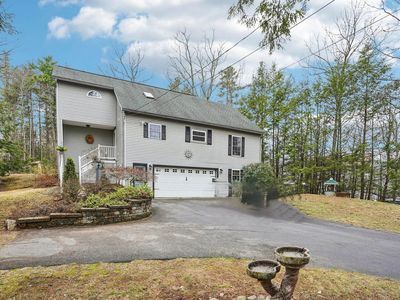 19 G H Carter Drive