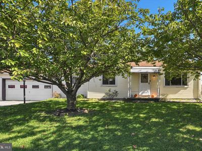 1161 Main St