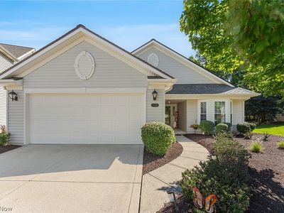 15249 Oak Hollow Ln