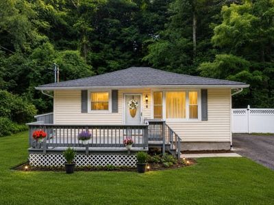 Property at 6 Pine St E, Highland Lakes, NJ