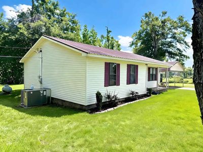 1245 Robinson Rd