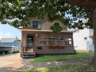 324 W Ridge St