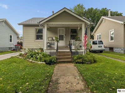Property at 1350 Chautauqua Ave, Lincoln, NE