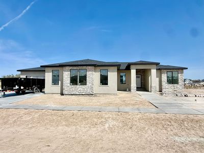 11735 Devonshire Dr