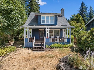 2611 Marine Drive