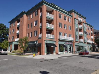 4500 Pretty Lake Ave APT D3