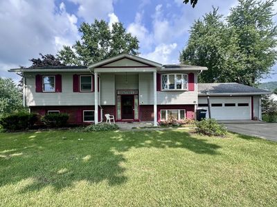 508 Hillcrest Dr