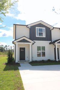 401 Hampton Ln