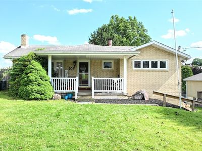 205 Highland Dr