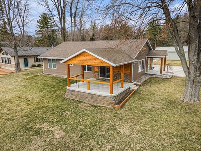 777 Quillette St