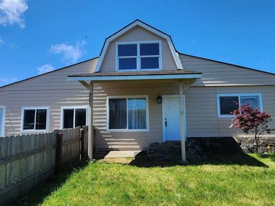 Property at 201 Lakeview Dr, Crescent City, CA