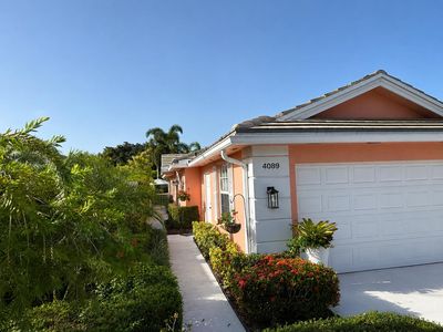 4089 Old Oak Drive