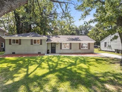 5 Pine Ln