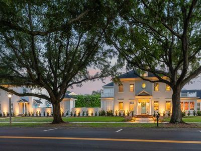 706 GOLFPARK DRIVE