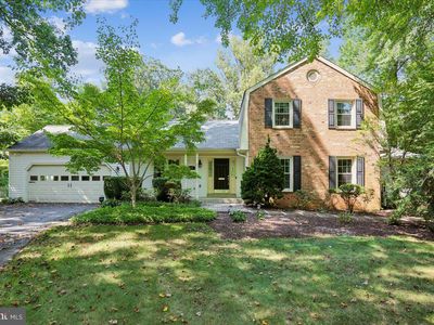 1038 Carnation Dr