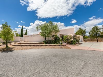 4765 N Grand Canyon Dr