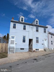 541 Concord Ln #543-545