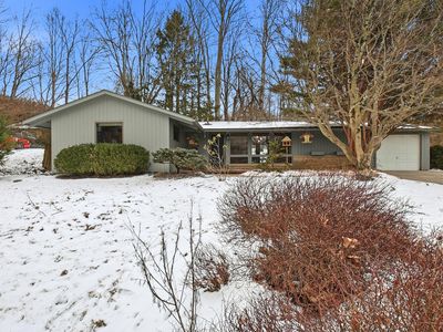 Property at 192 Sunset Dr, Granville, OH