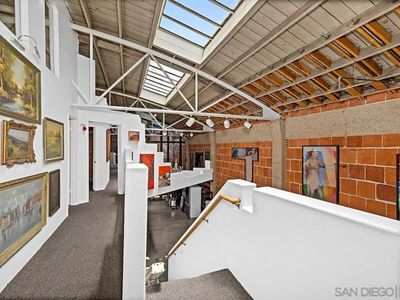 843 10th Ave Unit D