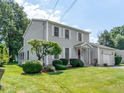 39 Venture Dr