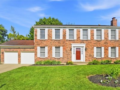 731 Farmbrook Dr