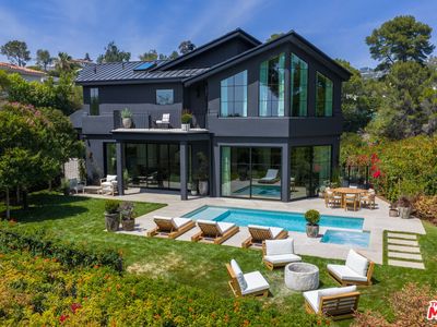 1122 La Altura Rd