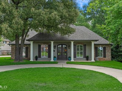 423 Dogwood South Ln