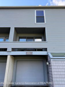3665 E Meadows Ct
