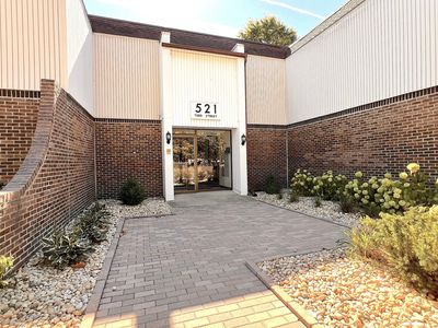 521 73rd St APT 105