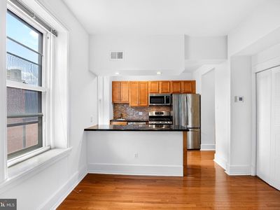 334 S 12th St APT 3F