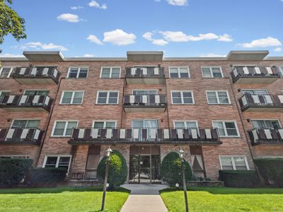 5005 Enfield Ave APT 108